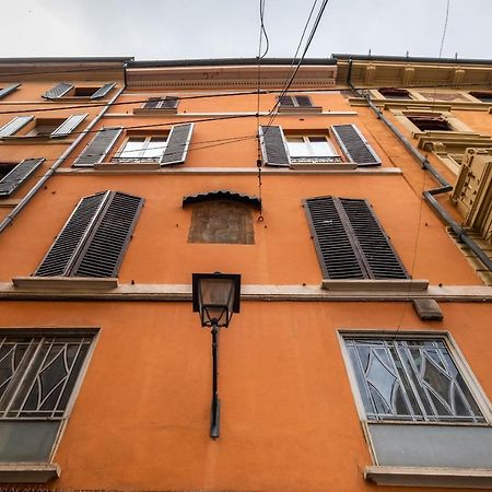 Torre Dell'Orologio Apartment By Wonderful Italy Bolonya Dış mekan fotoğraf